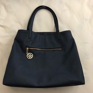 Tommy Hilfiger bag